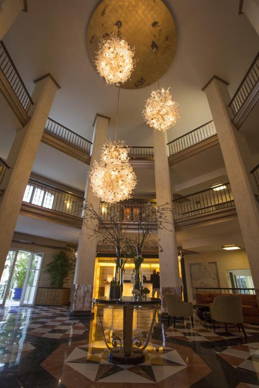 Las Dunas Suites & Apartments Estepona Bagian luar foto